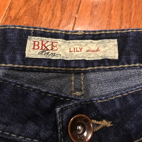 BKE lily capris. Brand new without tags. - Picture 4 of 6